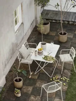 Eden Bænk