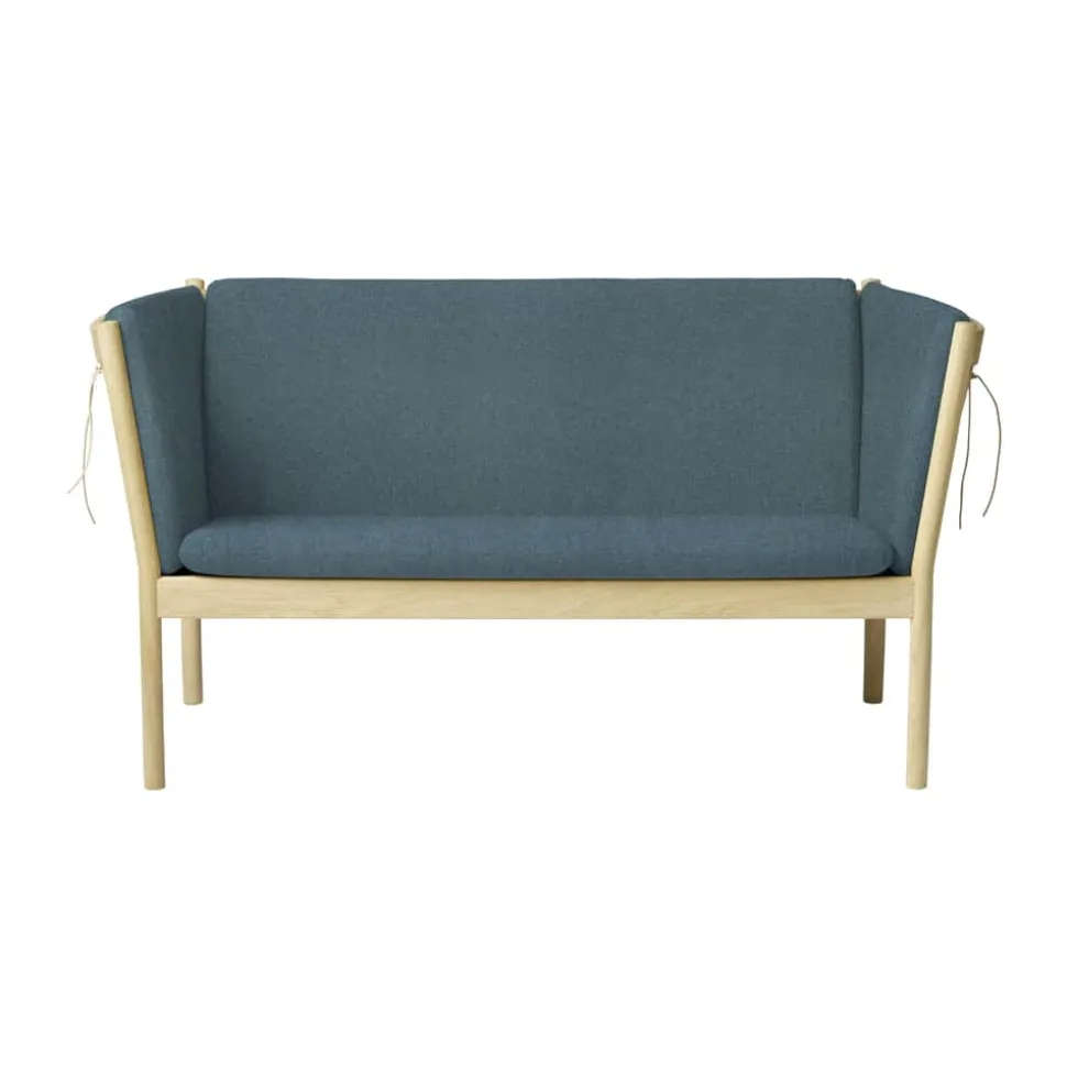 J148 Sofa
