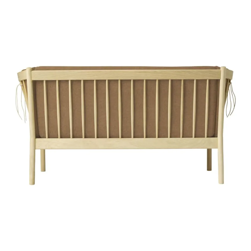 J148 Sofa