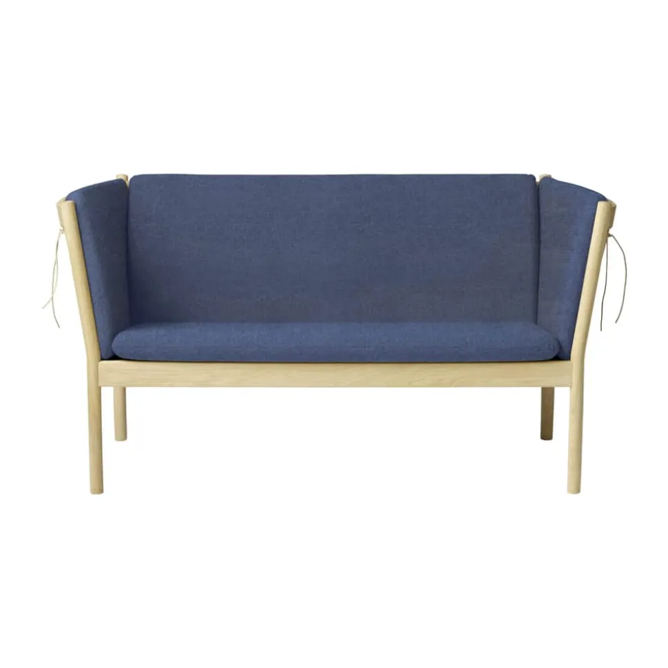 J148 Sofa