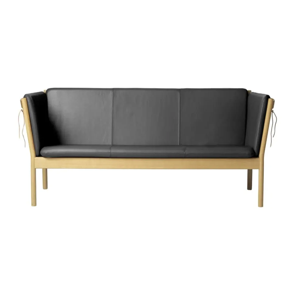 J149 Sofa