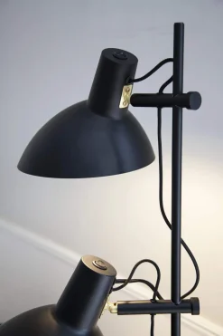 Metropole Gulvlampe - 2 arme