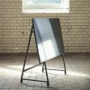 Tenji TV stander